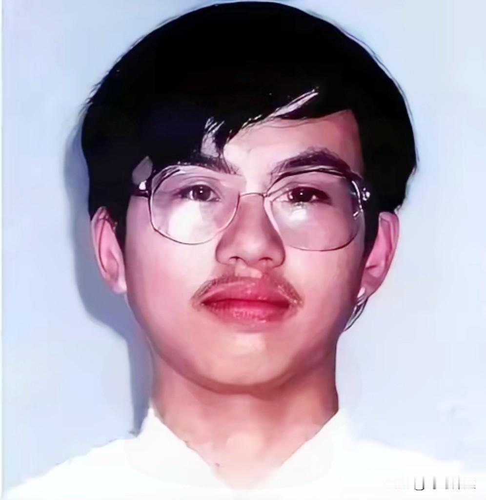 活的憋屈！山东那个理科状元张来玉，在南大才读了一年，人就彻底蒸发了。人去哪里呢？