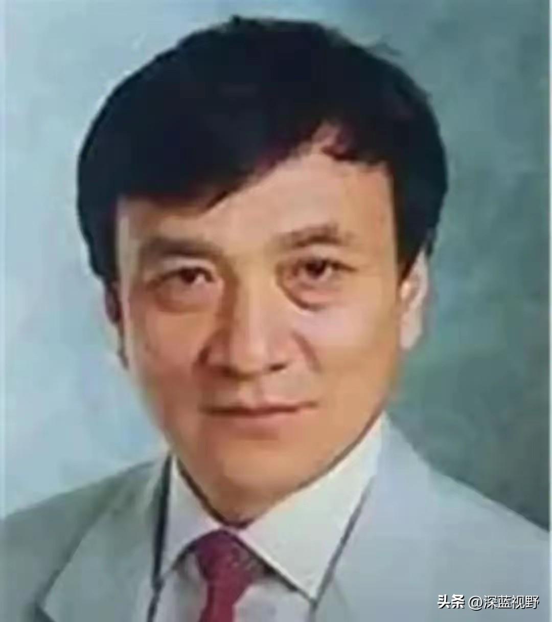 杨尚昆之子杨绍明：我们永远不能忘记毛主席是党、国家和人民军队的主要缔造者。当然他