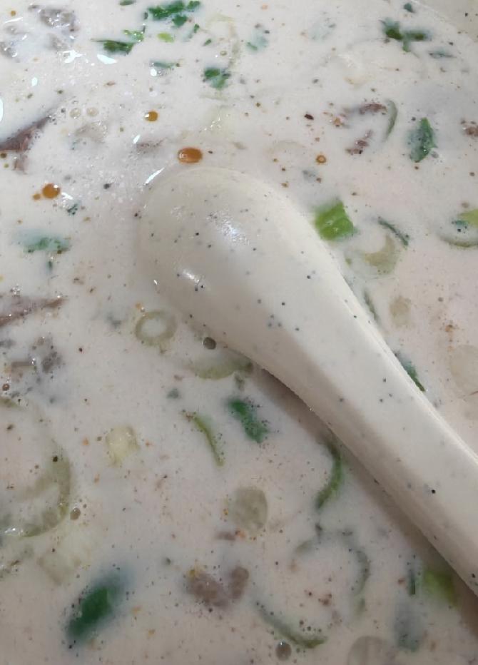 聊城羊汤哪家好喝？

看到奶白浓稠的羊汤，隔着屏幕都闻到香味了吧！这绝对是咱聊城