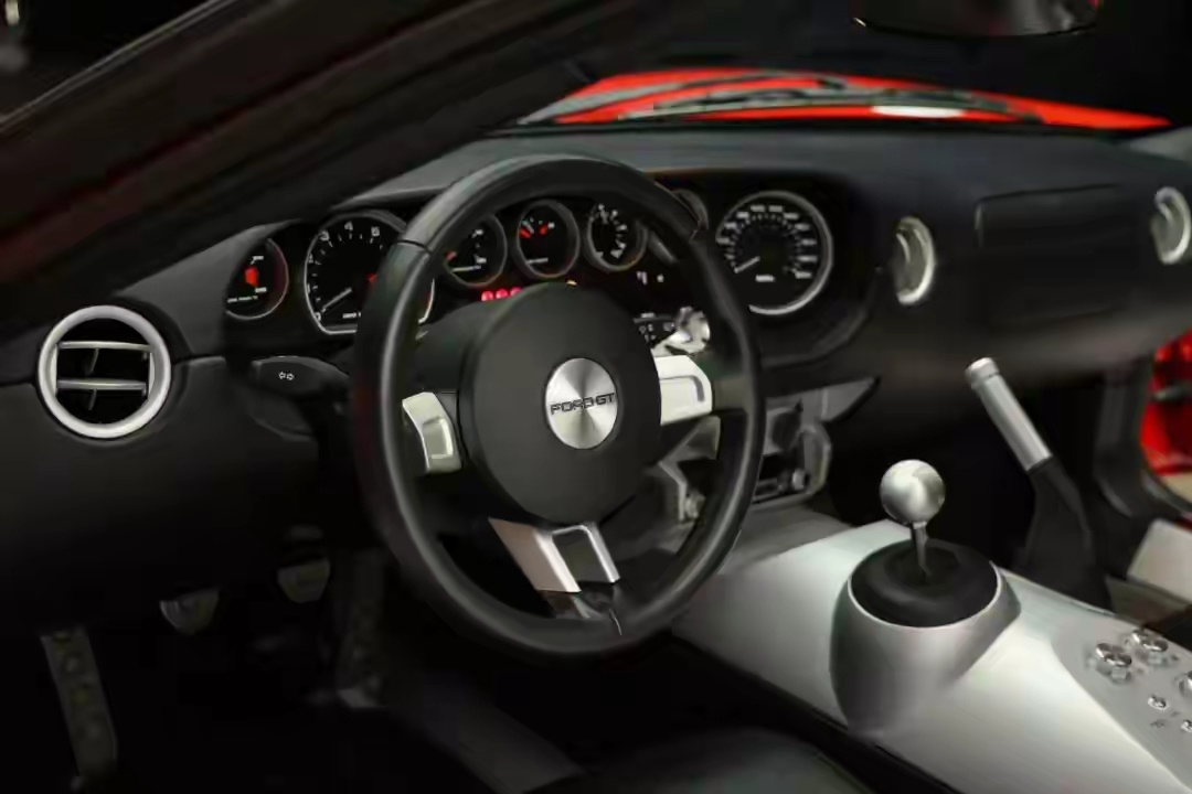 福特GT，其核心致敬对象是1966年在勒芒24小时耐力赛中包揽冠亚季军的福特GT