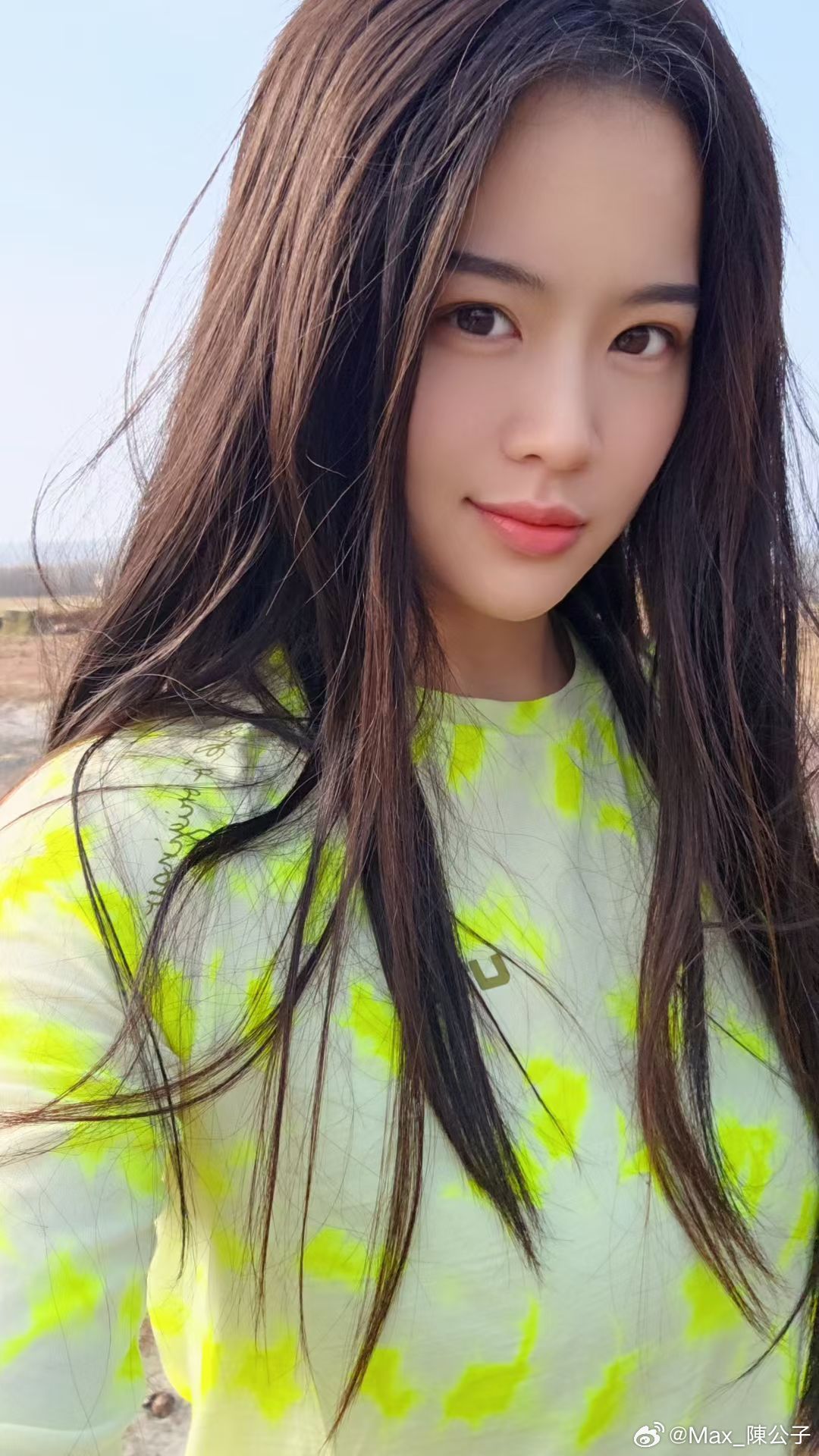 看见一串熟的枇杷，不管用什么方法，一定要把它搞到手。我的日常plog清明节