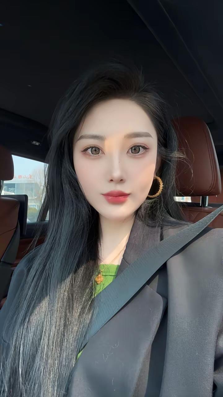 不要自己有病还给别人开药方 姐系气质