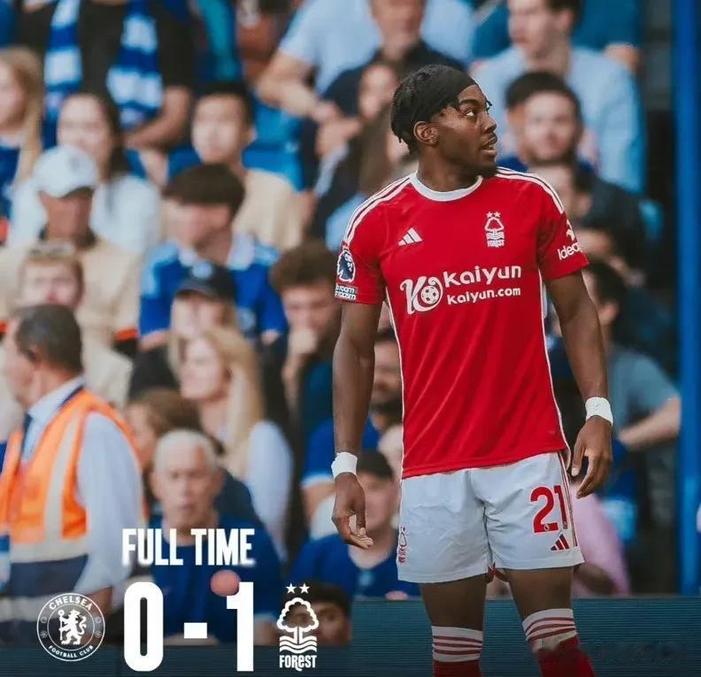 0-1！切尔西四轮仅1胜！
凯塞多与加纳格尔传接失误，杰克逊空门不进，帕尔默替补