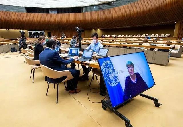 联合国人权高专办宣布以色列犯下“战争罪”，以总理拒签进攻命令。以色列常驻联合国代