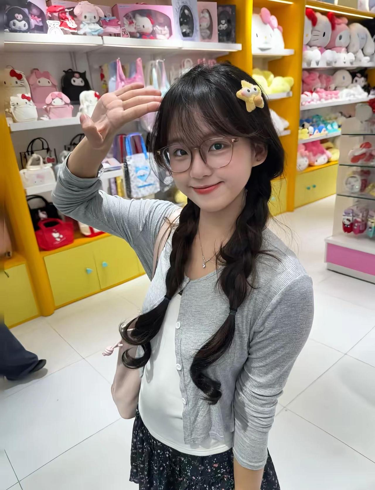 敬礼！田曦薇的兵