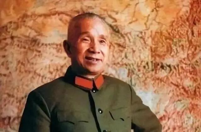 粟裕三次创建根据地  上


粟裕大将曾在不同阶段，三次创建浙南、苏中、苏浙边三