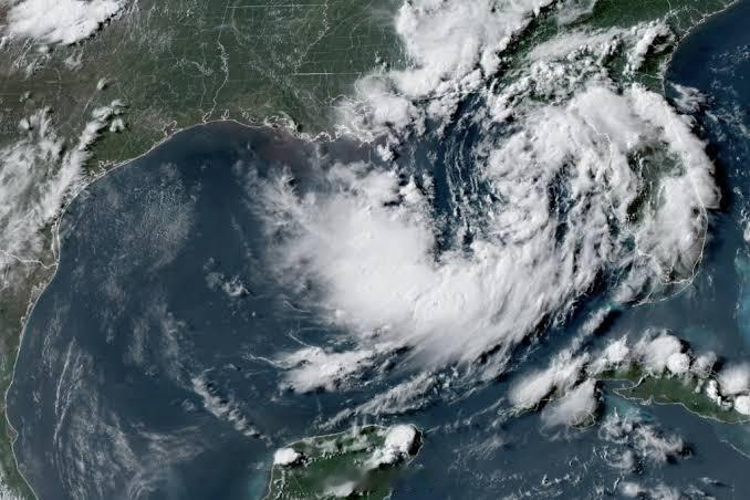 贝莎飓风形成 将影响美国东南沿海 根据NBC News和美国国家飓风中心（NHC