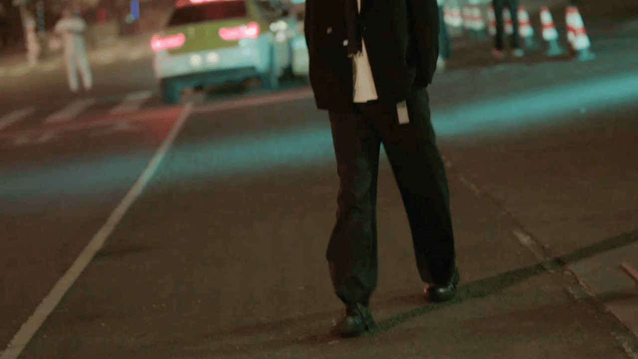 高伟光老宫热脸烧 老宫最绝的是，话那么多但一点不惹人烦。他夸关姐的时候真诚，接试