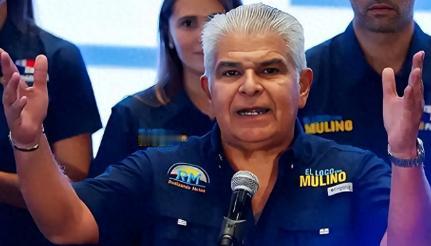 重锤刚举，巴拿马“变软”？中国对巴再放一招，回头机会不多了

麻烦看官老爷们右上