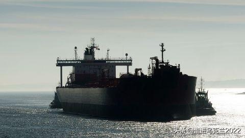 比利时武装部队首次扣押俄罗斯“影子舰队”油轮


在法国的支持下，比利时军队首次