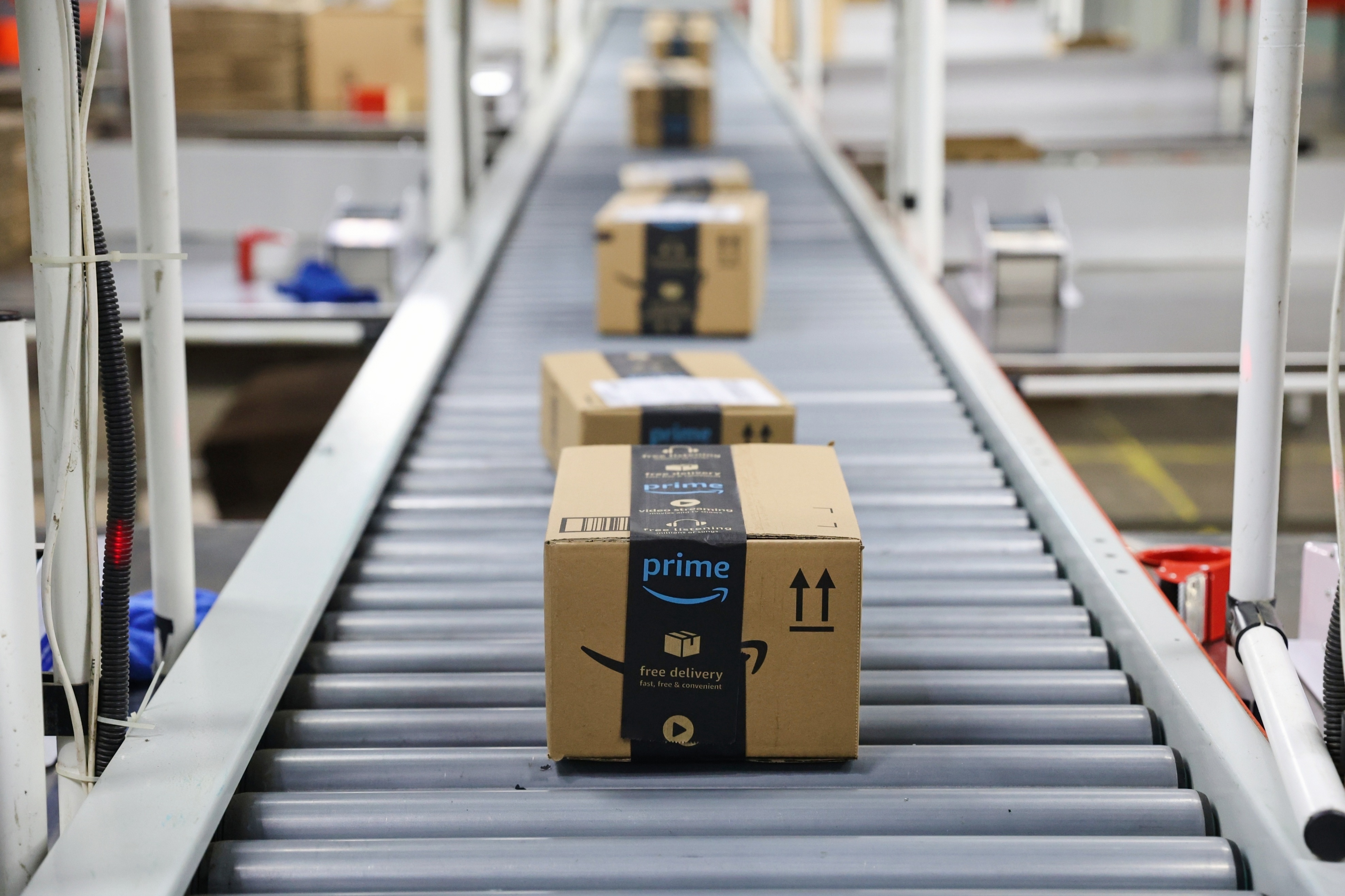 裁员风声四起，亚马逊“瘦身”还没结束