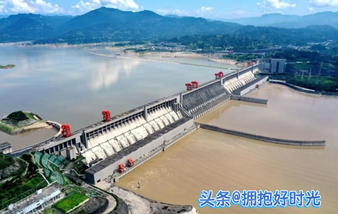 别再吹“炸三峡”了！日本右翼的狂妄，早被中俄联手拿捏
 
近期有日本网友叫嚣“中