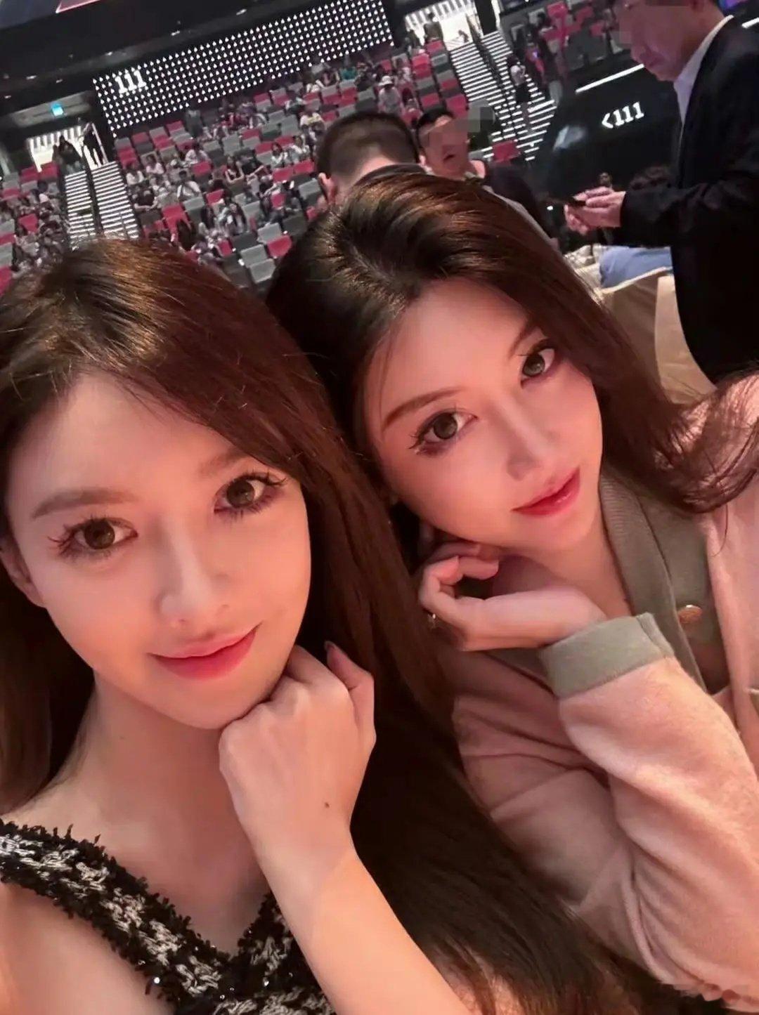 叶珂的脸真是豆腐渣工程 ​​​