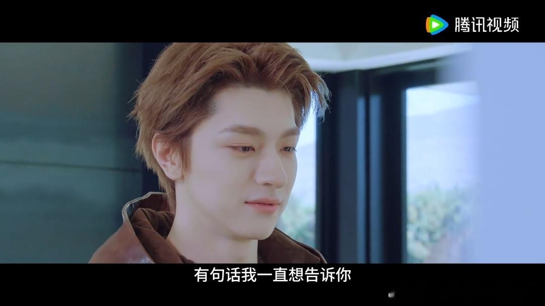 林一给自己演哭了其他人看林一单膝下跪周也的反应 林一这场单膝跪地的戏把自己给演哭