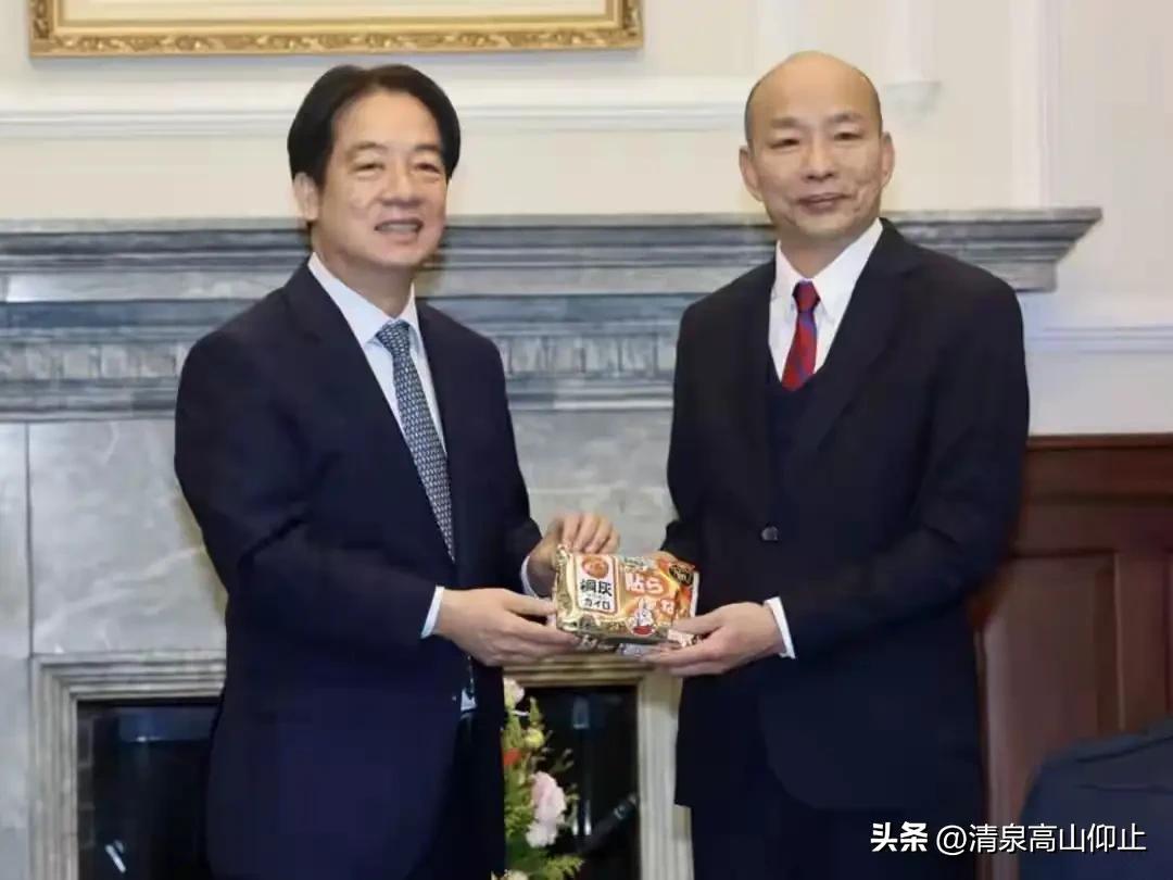 赖清德感谢韩国瑜？

台岛军备预算付委后，赖清德发文感谢韩国瑜作为“院长”在立法