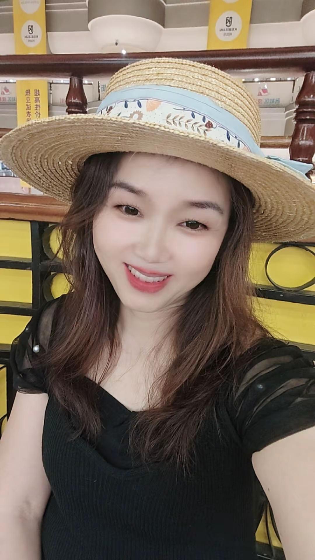 大家晚上好。