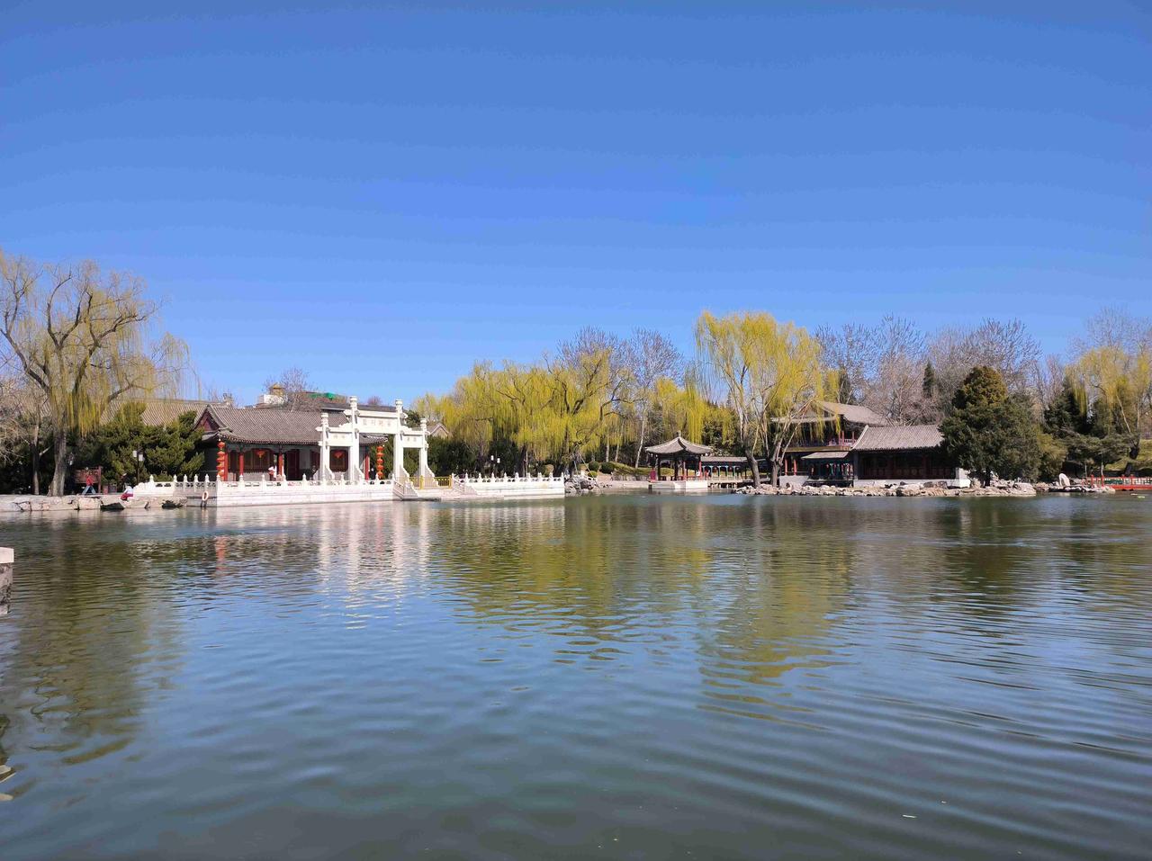 我的今日状态：😁轻松愉快
我这里的天气：☀️晴天