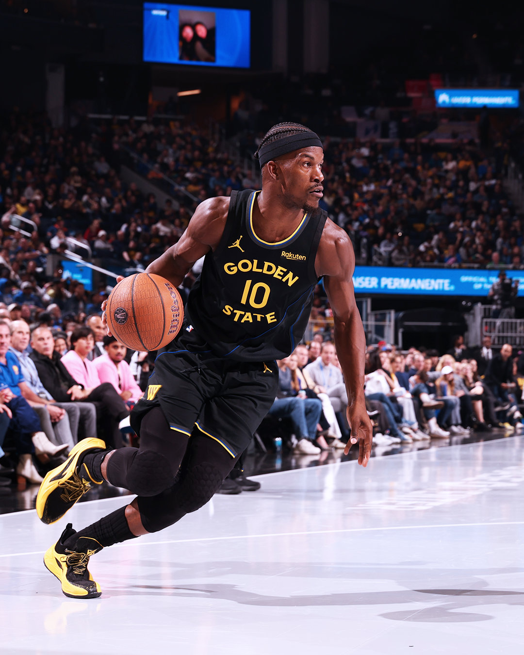 巴特勒21分，5助攻，5篮板，2抢断。火箭vs勇士