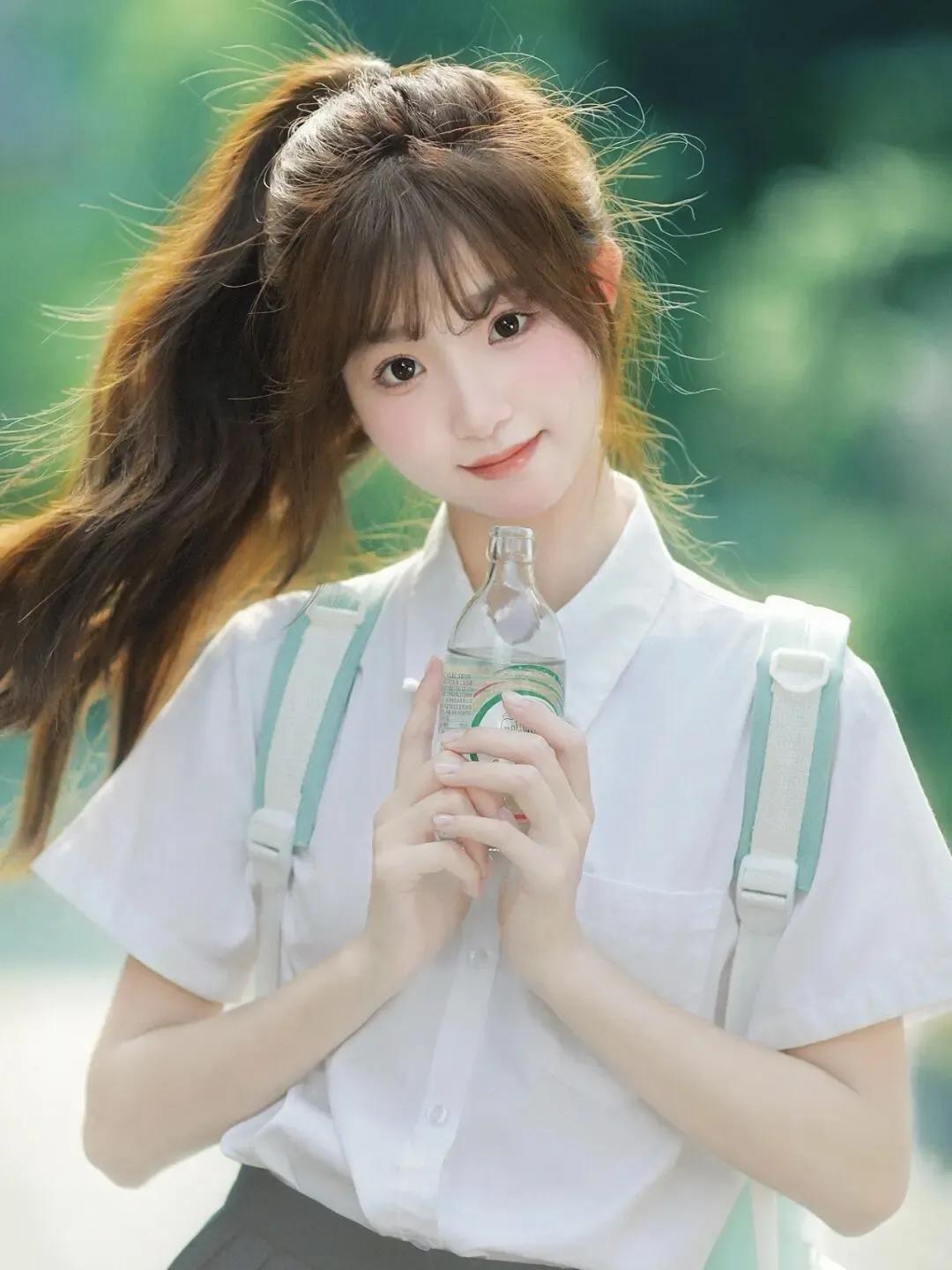 共享美人靓照出发，享受生活分享唯美的美照 美女的美丽瞬间分享