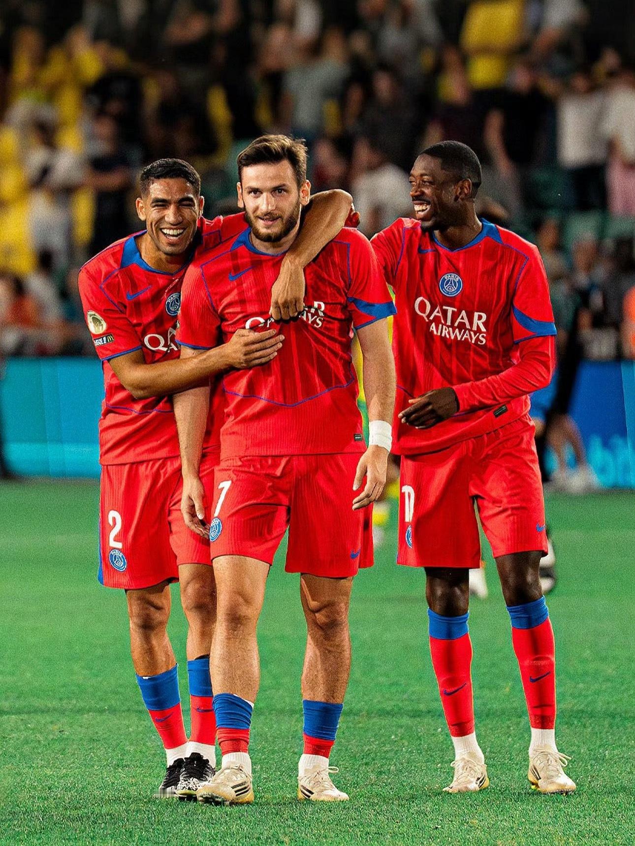 49胜+172球！巴黎2025年双刷队史纪录，强势领跑欧洲北京时间12月14日，