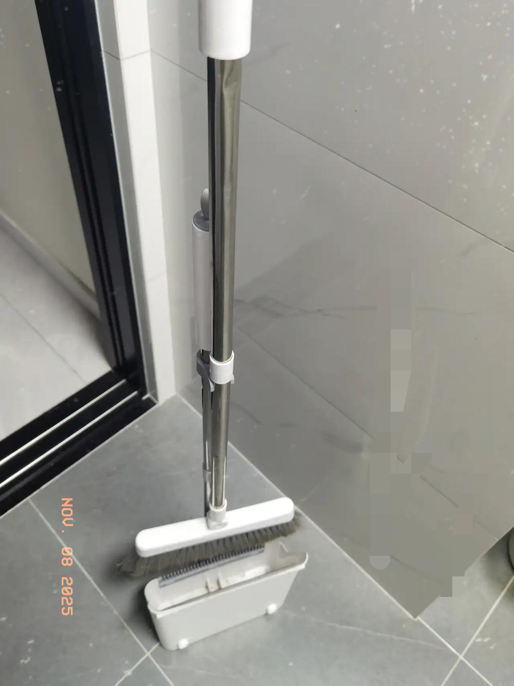 我婆婆一个电话炸过来，
声音都带着哭腔：
“完了完了，我不会被传染吧！”

原来