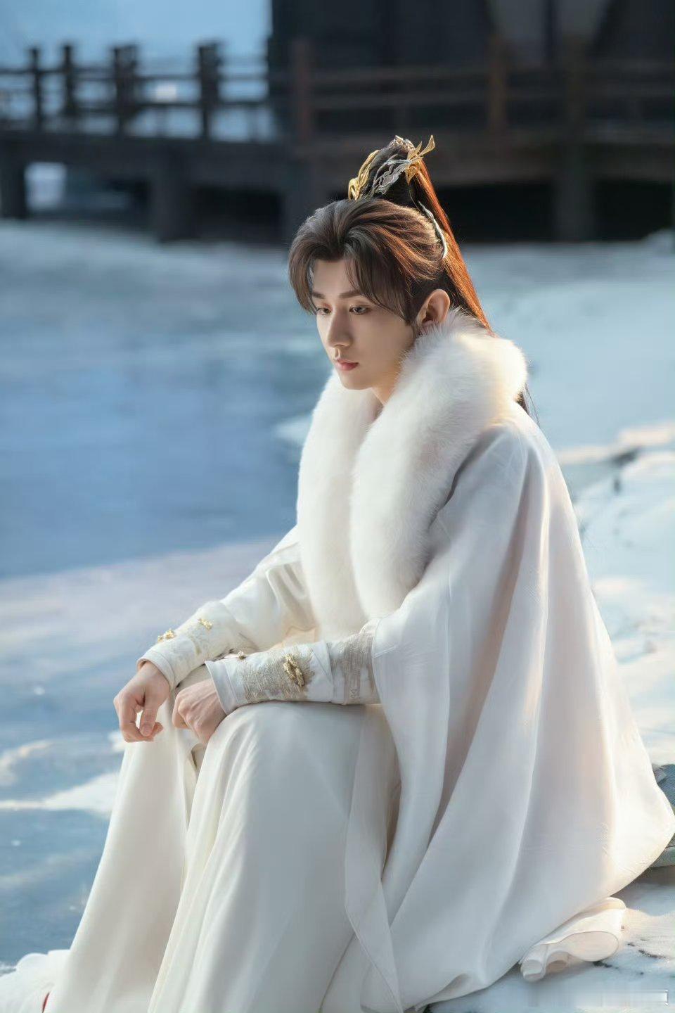 L成毅赴山海cy成毅萧秋水李沉舟肖明明我喜欢你，像星辰大海般浩渺无边，像阳光明媚