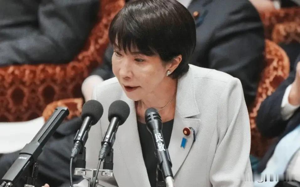 民调越反对越要干？高市内阁这盘棋，刀刀砍向明年总裁选举

66.6%的人反对。5