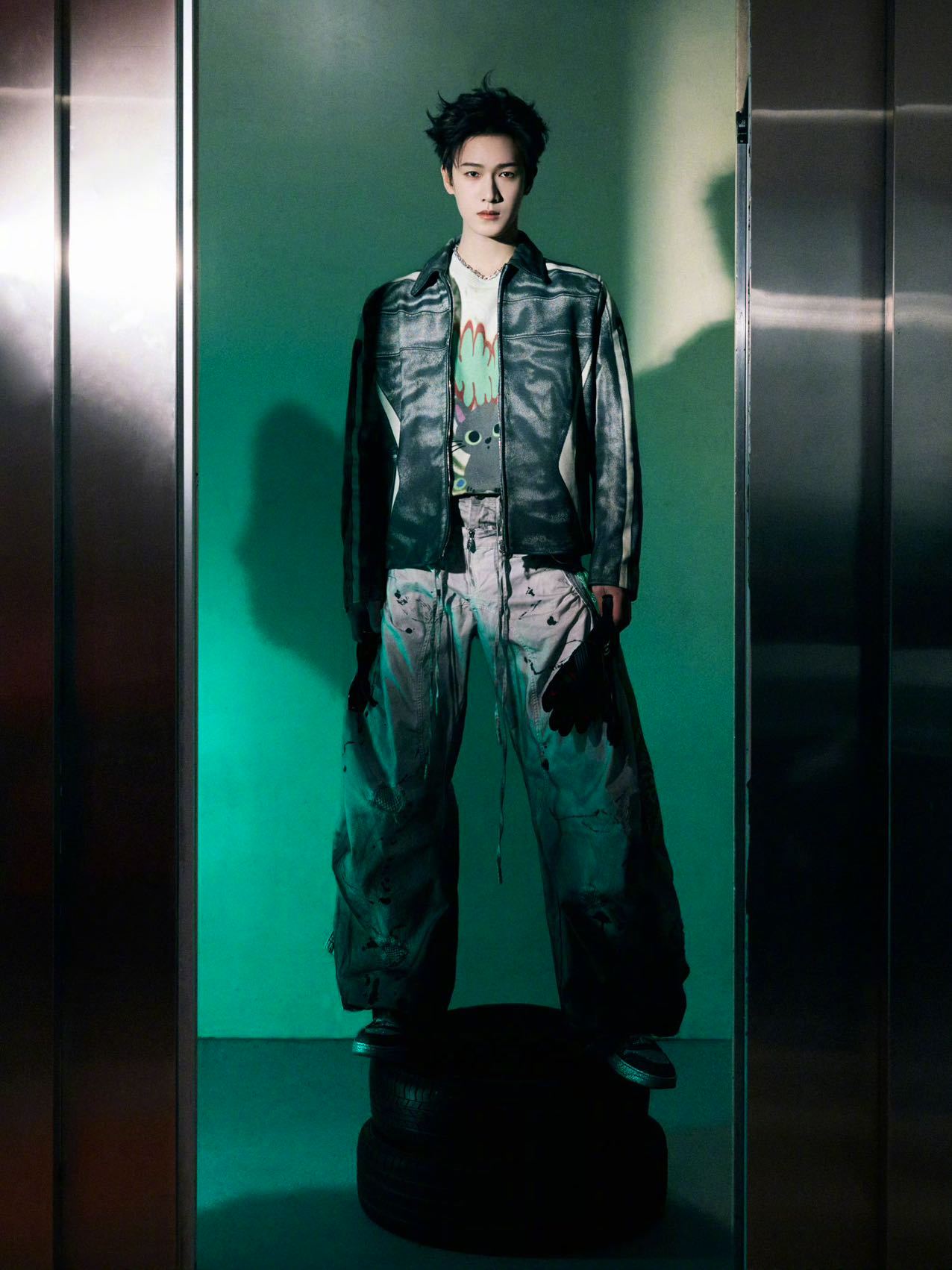 #咪咕星鲜事##李昀锐F1赛车服造型#速速来品小林的F1限定皮肤！连轴转的行程下