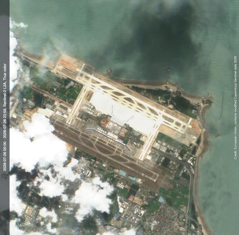 福州长乐机场最近高清卫星图（7.26）