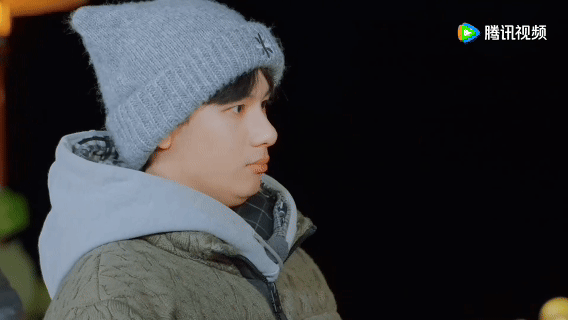 胡先煦手绘告别现在就出发现在就出发 胡先煦这手绘告别太戳人啦，一笔一划都藏着对节