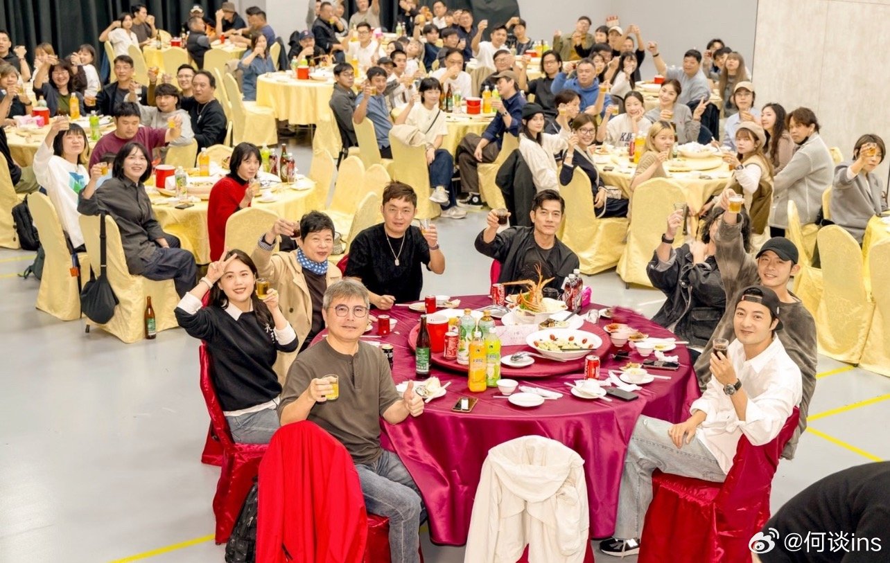 电影《老子》杀青，敬请期待！许富翔导演，帝后级演员阵容：郭富城、王柏杰、陈意涵、