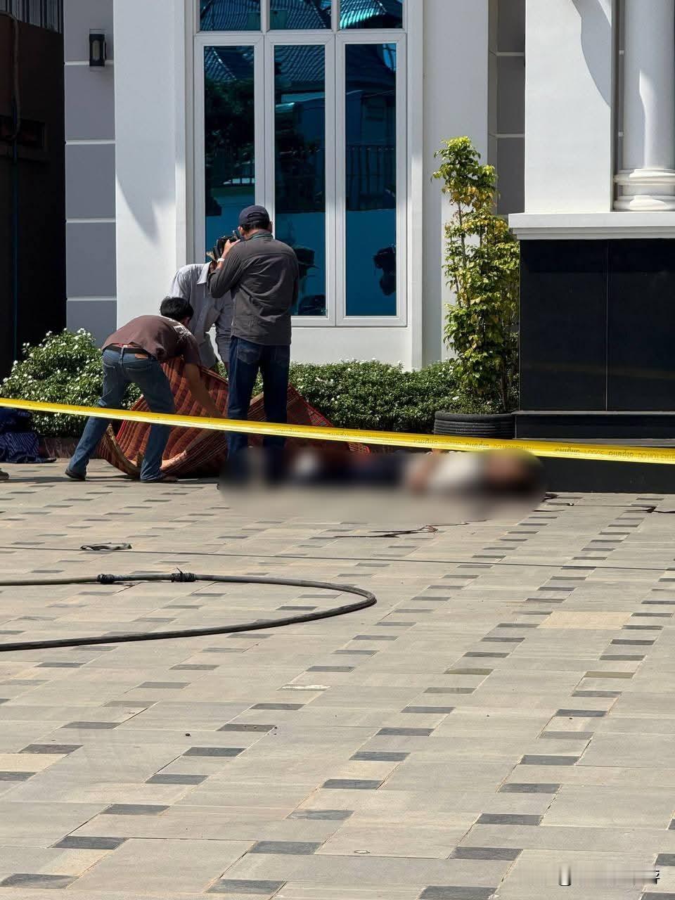 3人惨死！特本克蒙别墅枪击案曝光

3月16日晨，柬埔寨特本克蒙省特本克蒙县发生