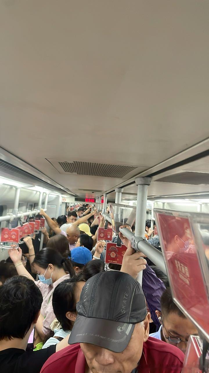 上海地铁 
