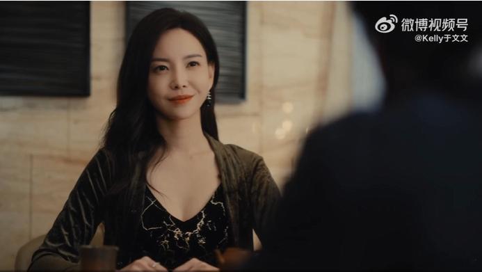 于文文聊女性角色 于文文终于演到想演的大佬何淑仪，爱她成熟独立又坚韧，敢说“我要