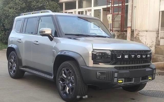 #汽车资讯# 【捷途旅行者C-DM版实车亮相 配1.5T插混动力 油耗更低】日前