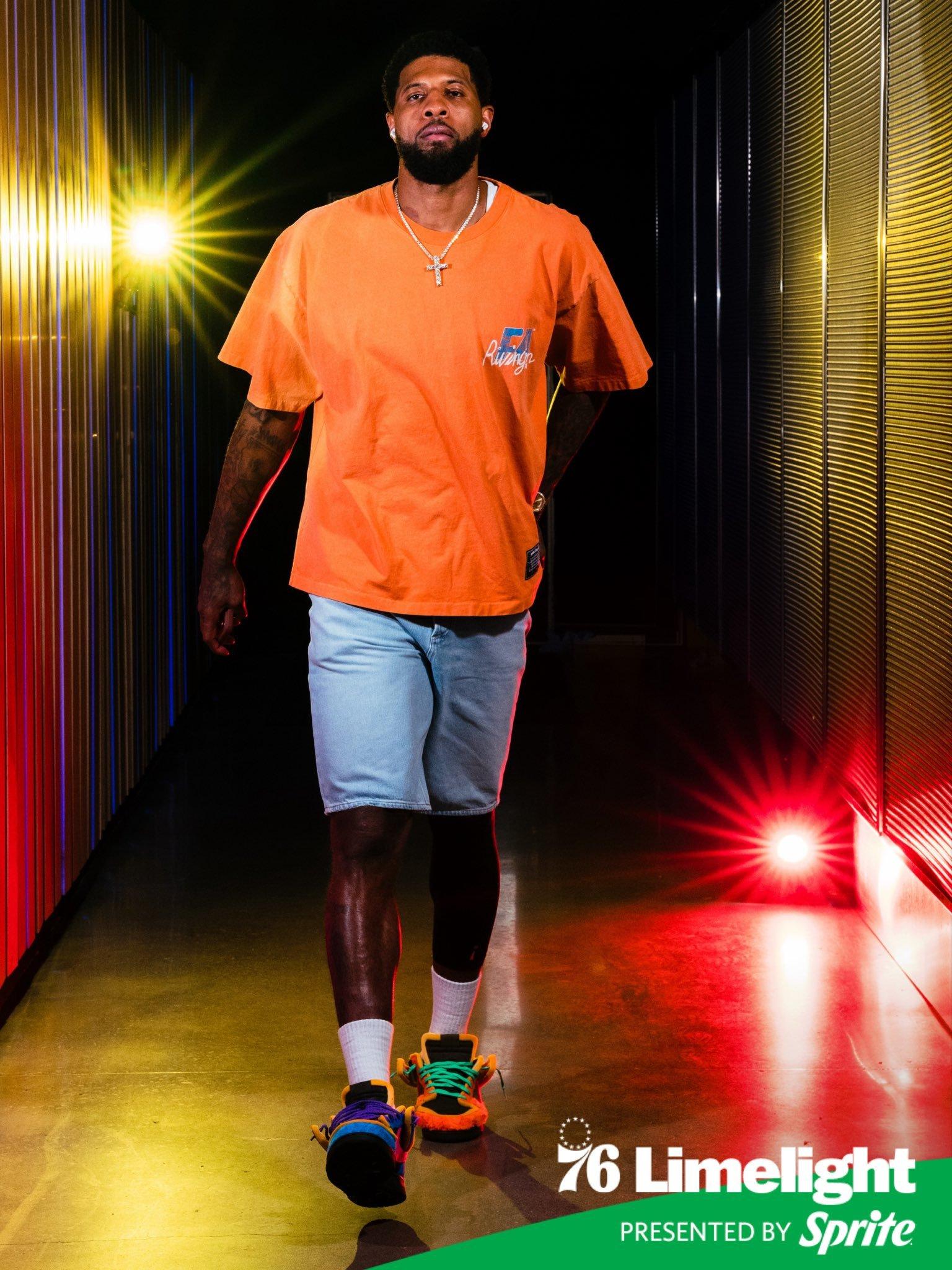 潮男穿搭！分享今日份抵达主场球馆时的帅泡～费城76人76人vs魔术PaulGeo