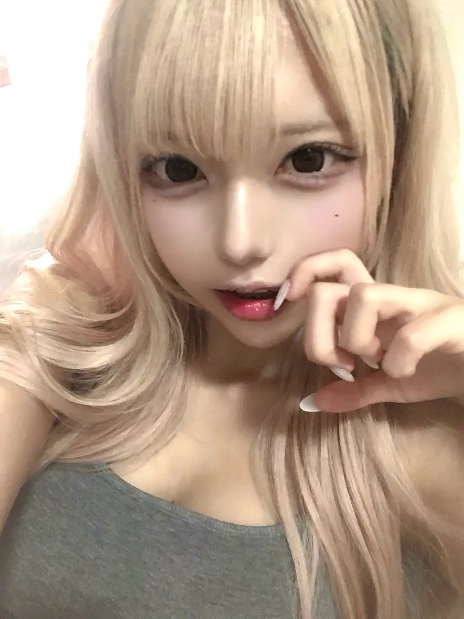 哭给在意你的人听吧 吵死了