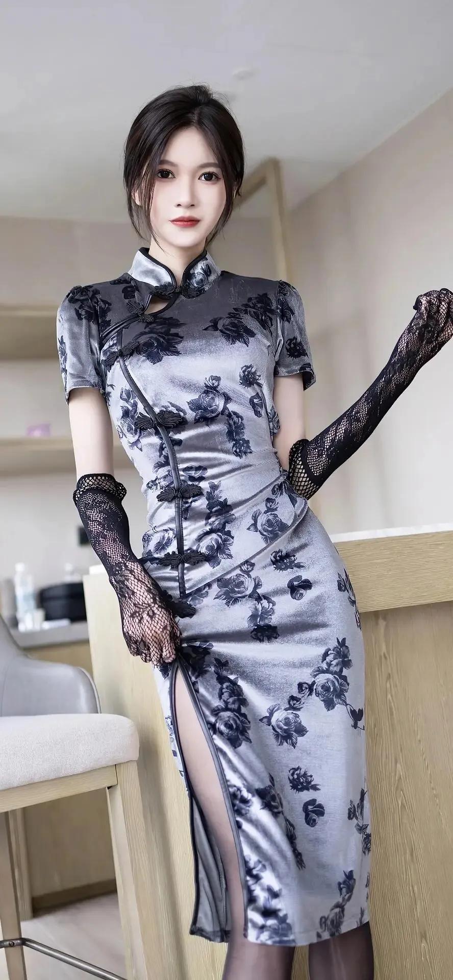 时尚优雅的旗袍穿搭，尽显东方美！🌸👗