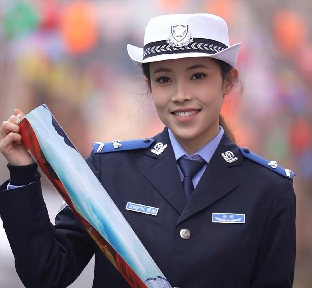 有网友发问：辅警与外卖员，哪个性价比更高？

从收入来看，二三线城市外卖员月均收