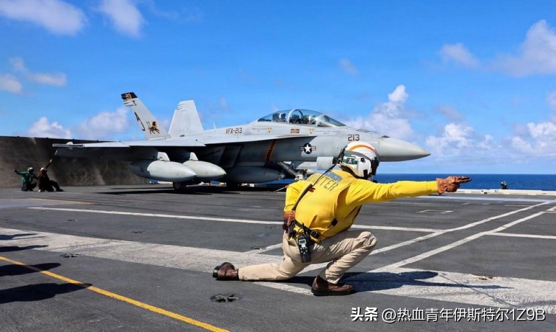突发新闻：
美国和以色列军事官员正在为最早下周可能对伊朗发动的打击准备目标 – 