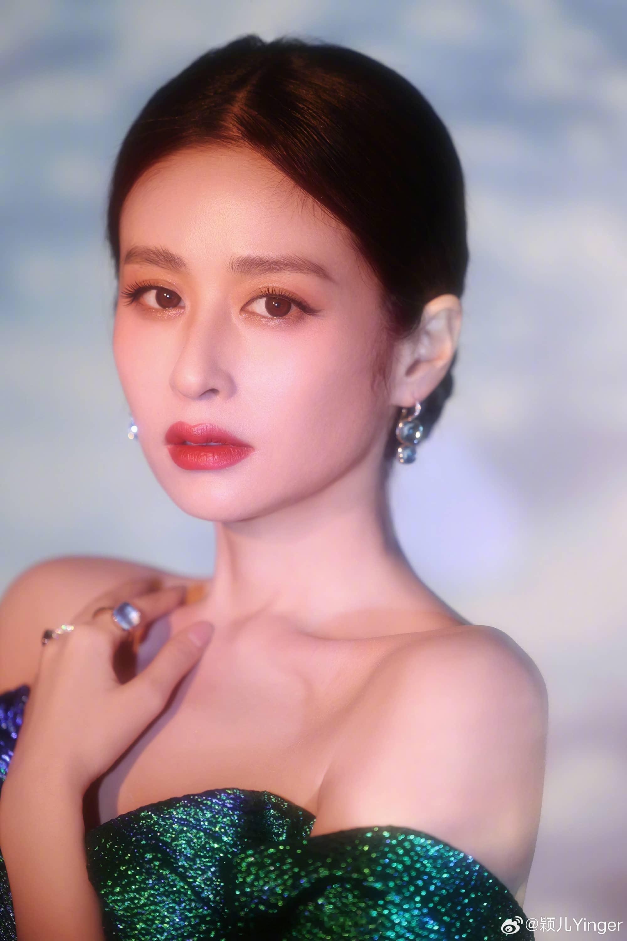 颖儿精致柔美 ​​​