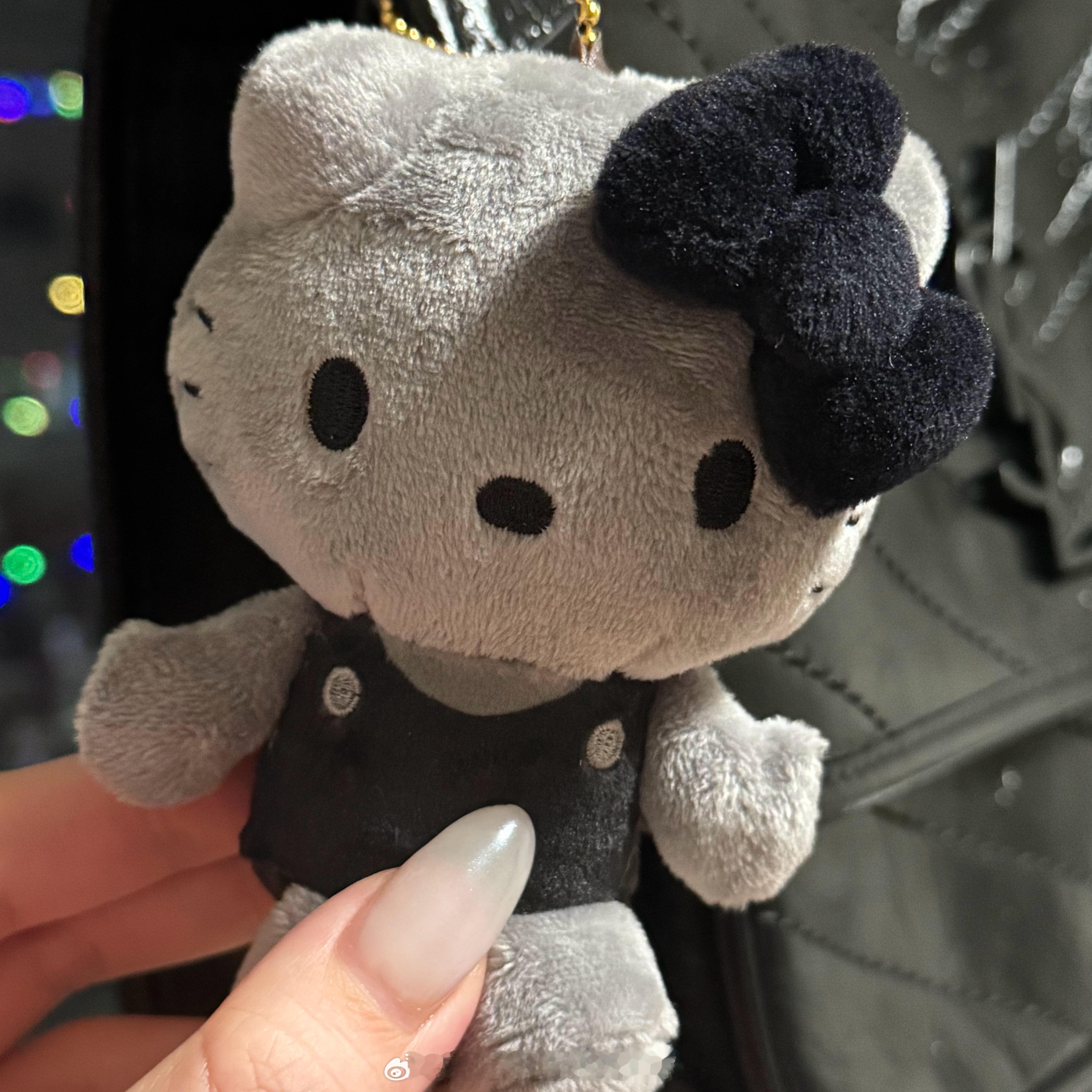 我宝萌萌佛耶戈好帅修勾修勾我一口吃了！你好吴京 