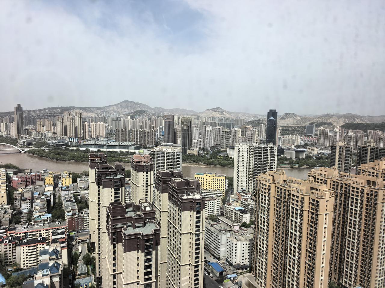 蓝色光标A股今日走势情况及展望

一、今日行情速览

截至今日（4月20日）收盘