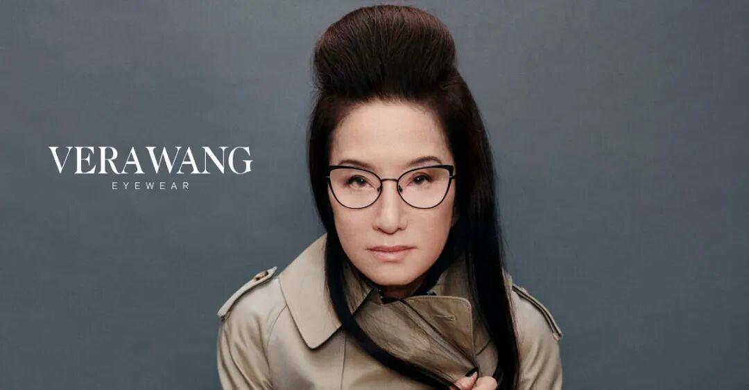 现年76岁的美国华裔设计师王薇薇（Vera Wang）是时尚品牌 VERA WA