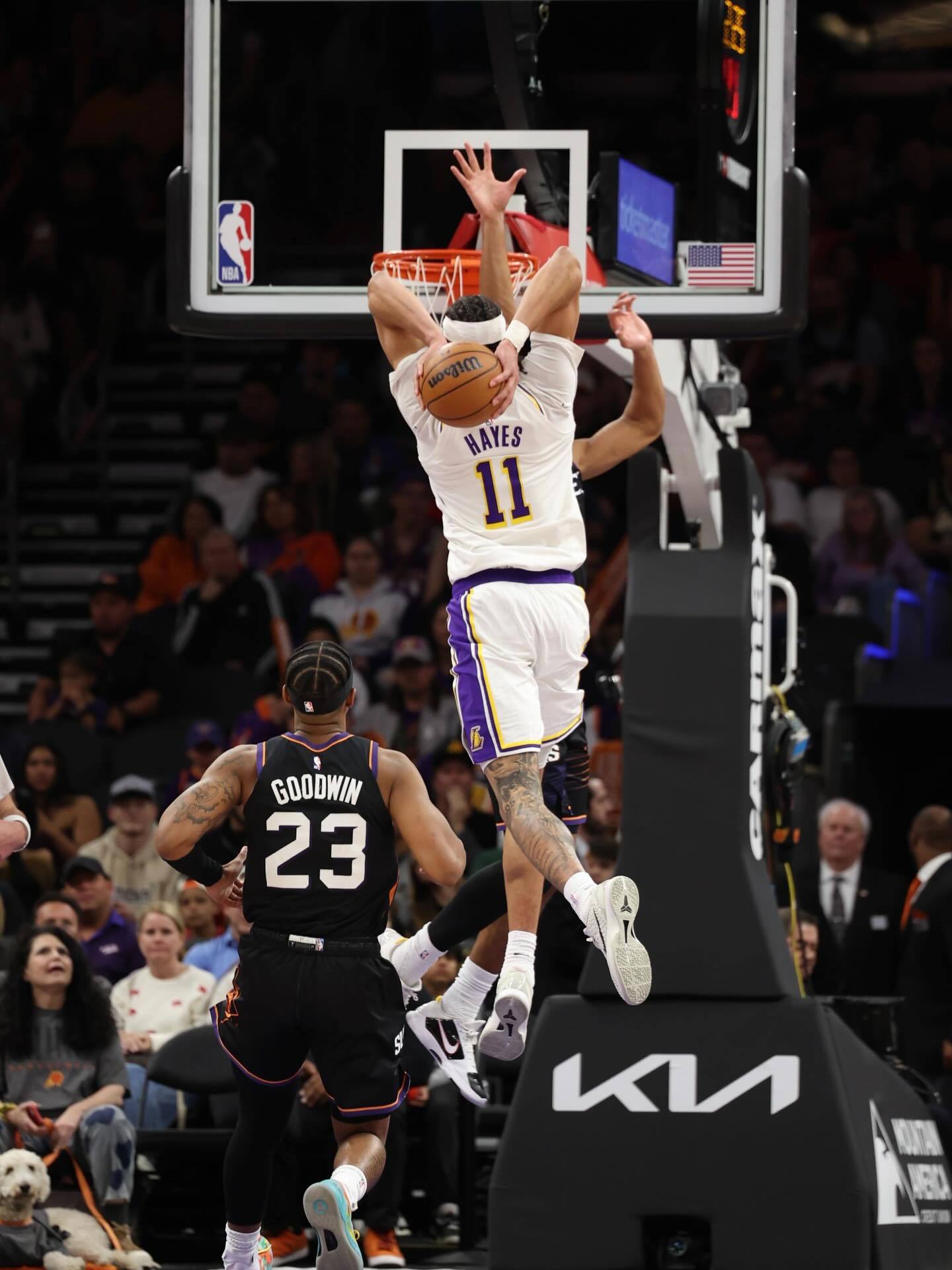 海斯ins：🤮🤮🤮 