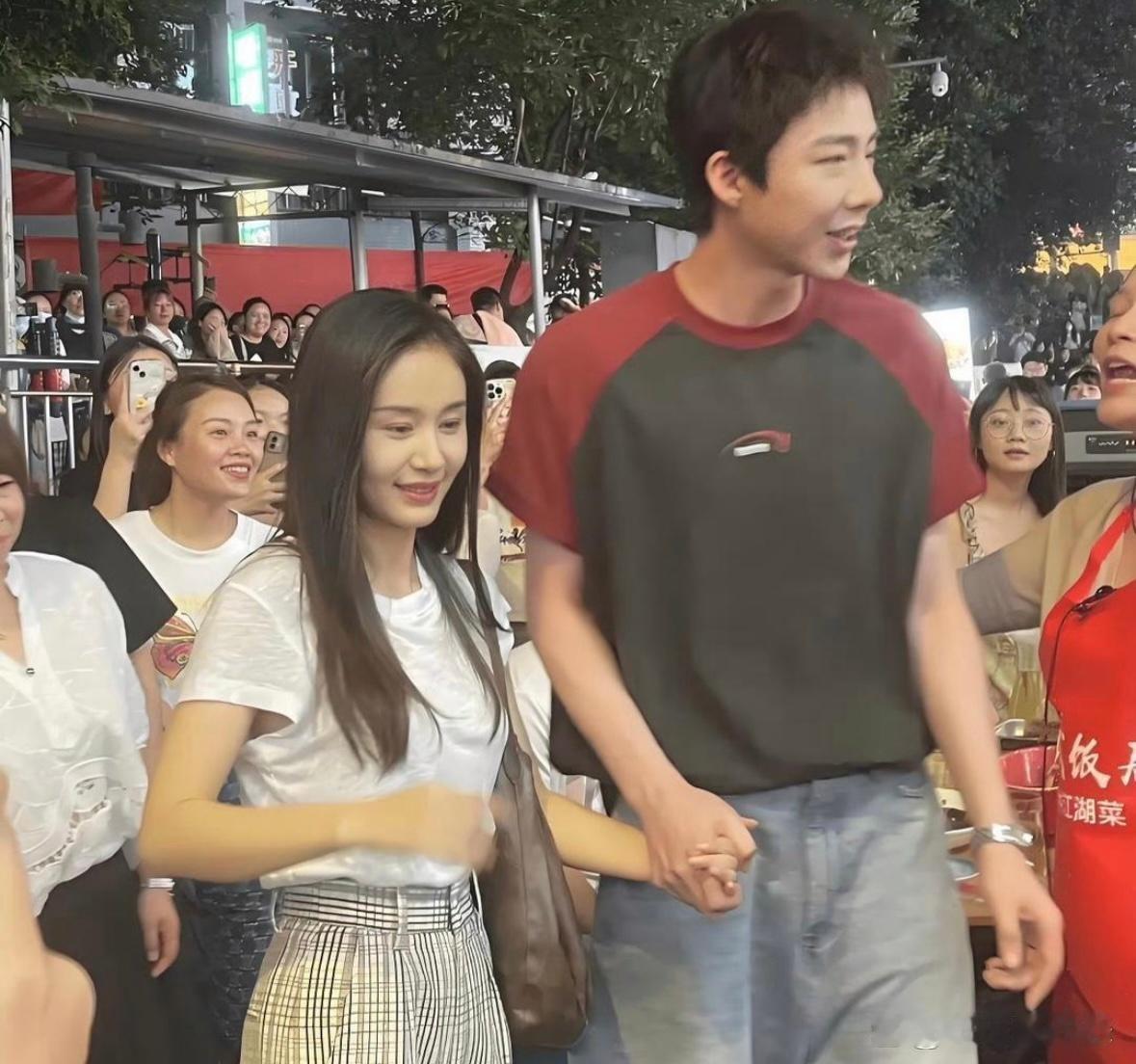 王子文真人比电视里还好看，爱了，爱了。 