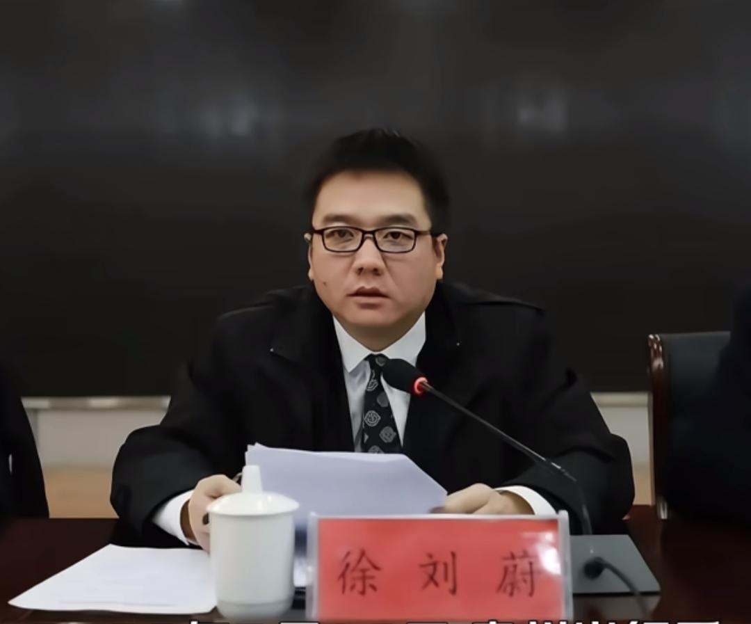 当年全网笑声好大，笑他"打劫"王健林，如今才懂那是人间清醒！可喊出这句话的人，自
