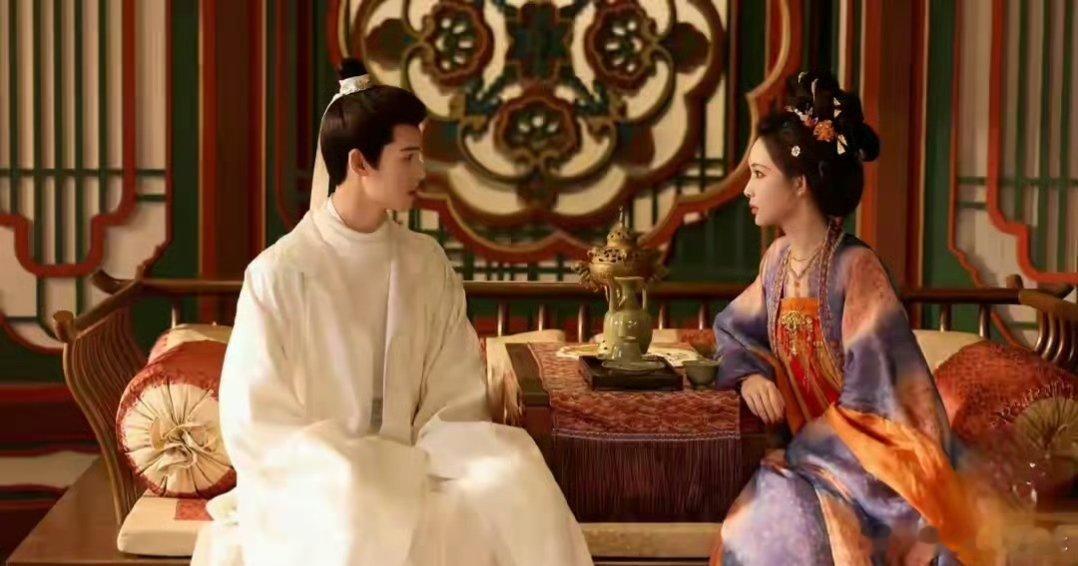 尚公主跌至第4，小城良方第2，第一名震撼封神，逆袭剧王！榜8《蒸蒸日上》榜7《醉