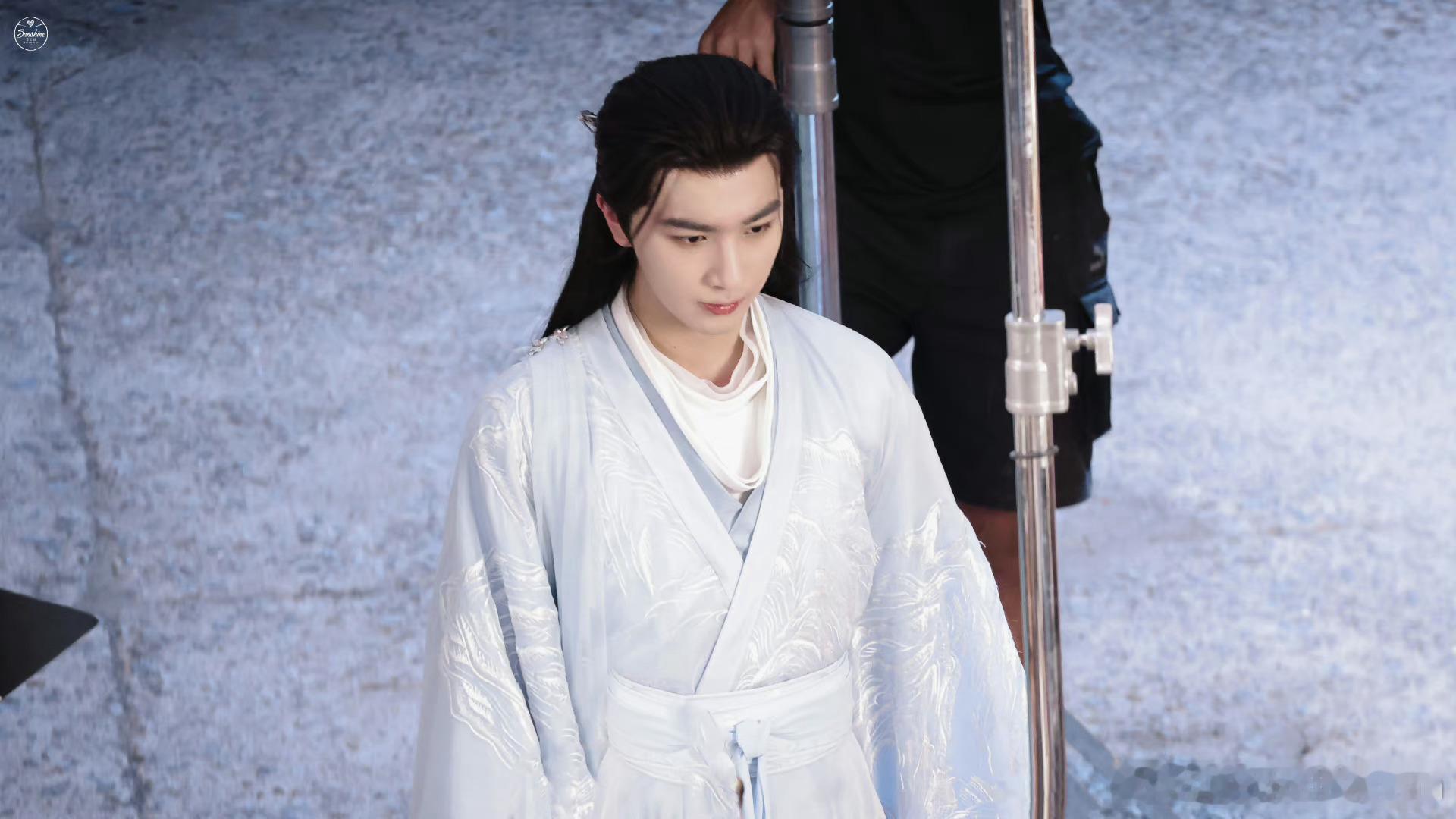 李宏毅[超话]腾讯视频11月电视剧片单 lhy 李宏毅勿扰飞升 真希望能尽快看到