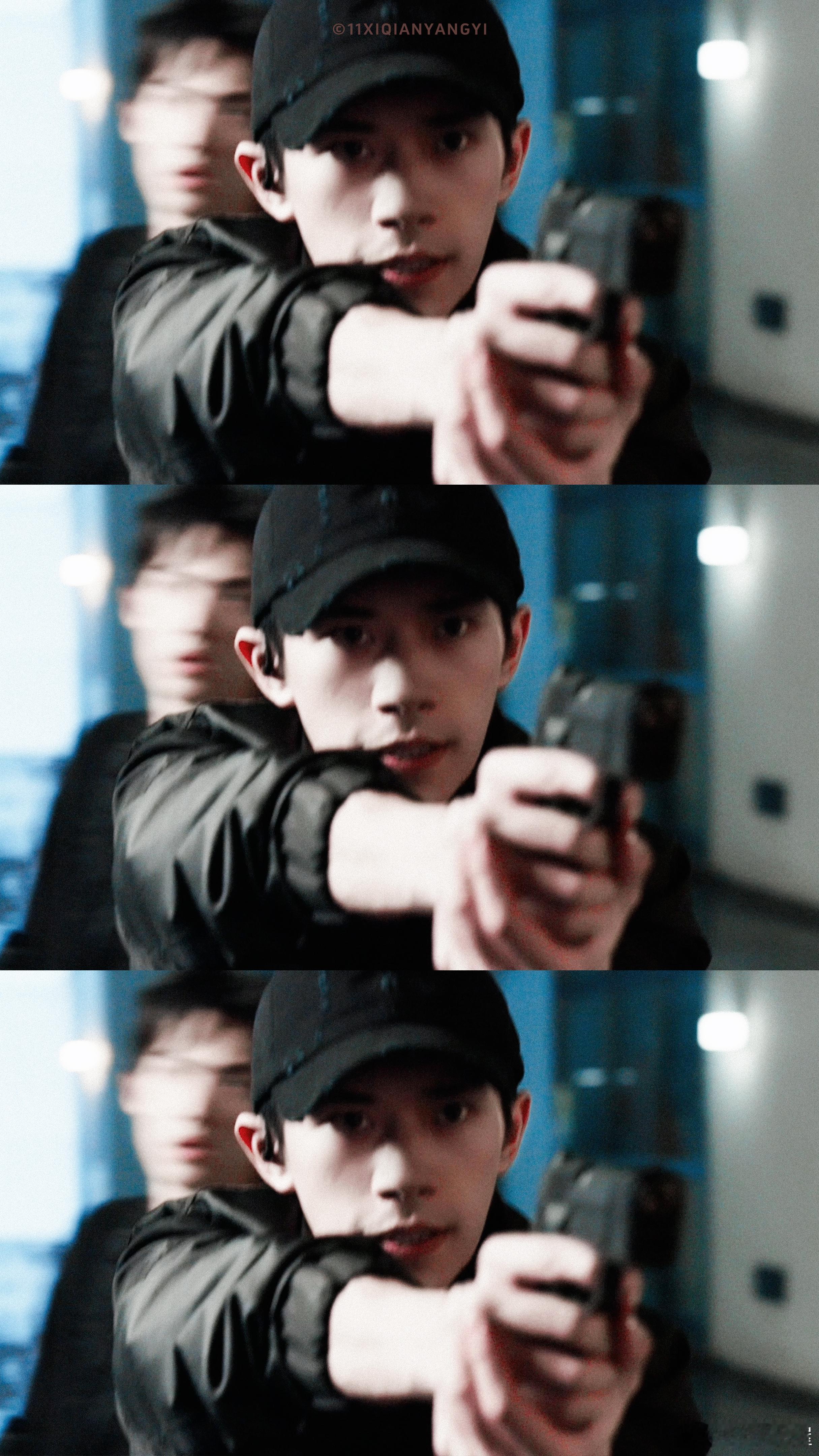 惊蛰无声静默的是严迪五年青春越看越心疼严迪。五年暗无天日的潜伏，把温柔与锋芒都藏